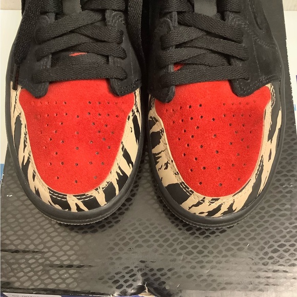 Air Jordan 1 Low SoleFly Kids Size 6.5y - Picture 8 of 13